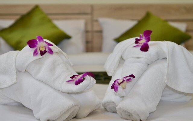 Enrich Boutique Place