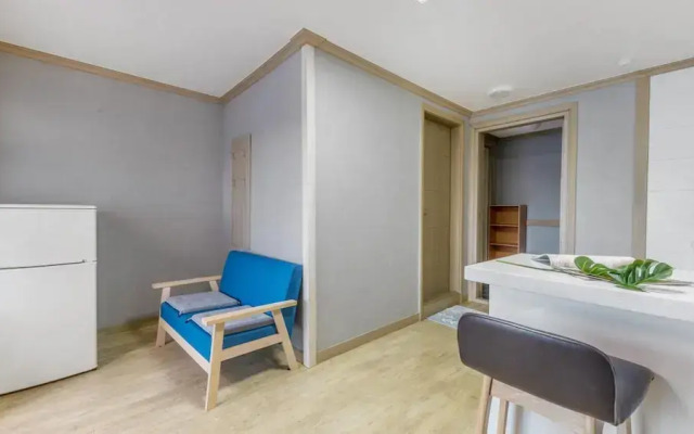 Yangyang Haettuneonchangmoon Pension