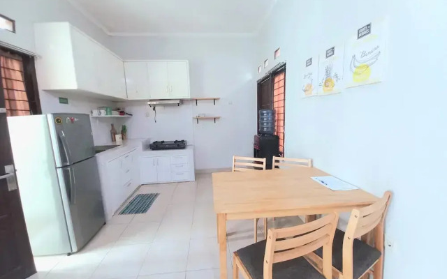 Homestay Jogja Jakal By Simply Homy