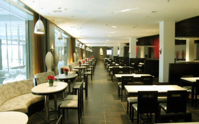Guangdong Nanmei Osotto Hotel
