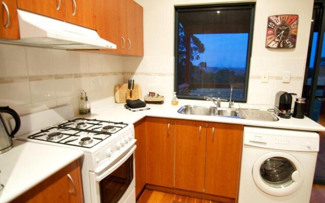 Karrak Reach Forest Retreat