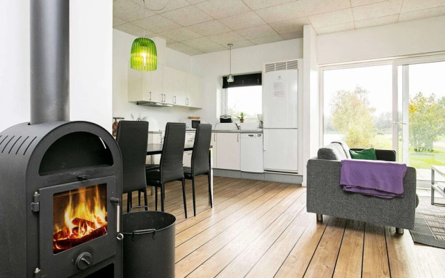 6 Person Holiday Home in Ringkobing