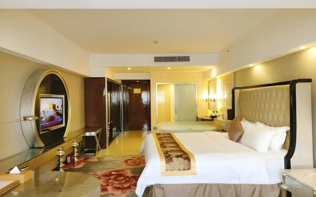 Clayton Hotel
