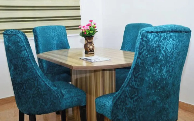 Sterling lakeview Apartments Hotel and Suites