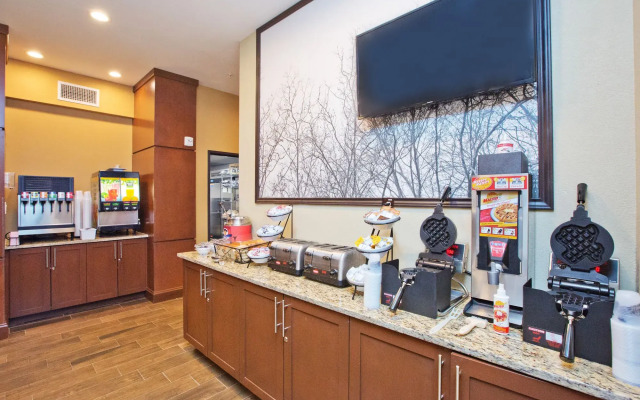 Staybridge Suites Austin South Interstate Hwy 35 by IHG