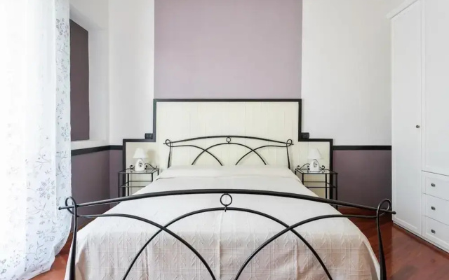 Santa Chiara Apartment by MyHomeInComo