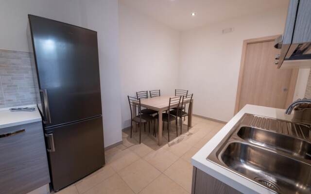 Casa Rosa Beige e Blu