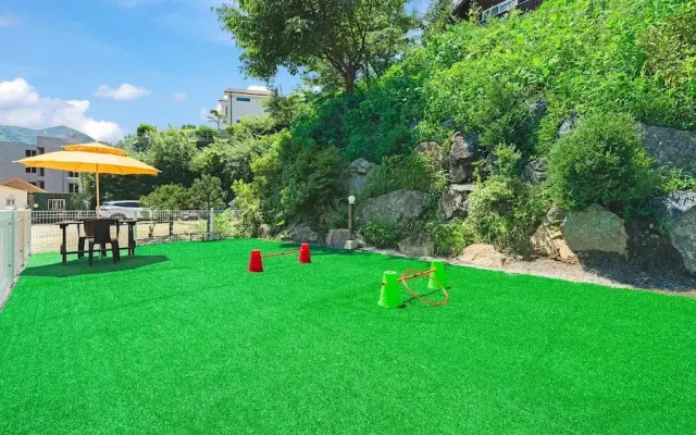 Gapyeong sky pet Family Dogchae Pension