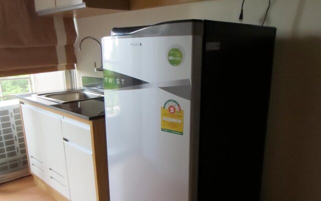 Sky Place Serviced Apartment