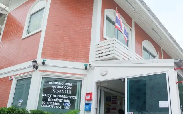Nittaya Residence