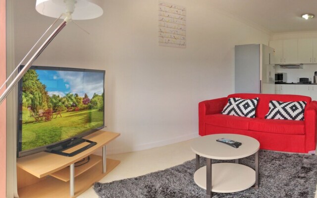 MyHoYoHo Design Studio Apartment