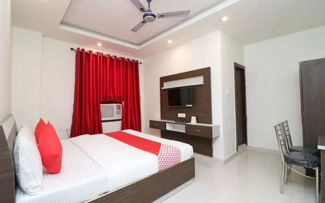 Oyo 18848 Paradise Inn