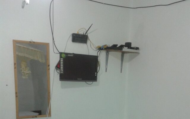 Luxman Guest House