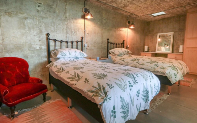 The Transmitter Bunker