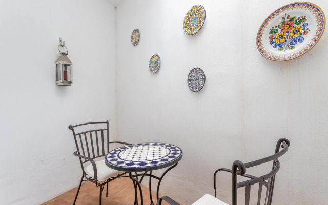 Modern Family Town House