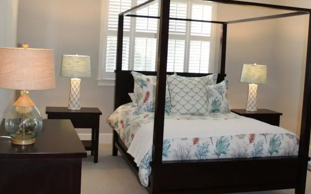 112 Rivera by Hodnett Cooper