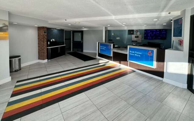 Motel 6 East Syracuse, NY – Airport