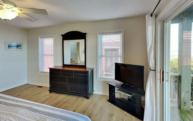 All Decked Out by Topsail Realty
