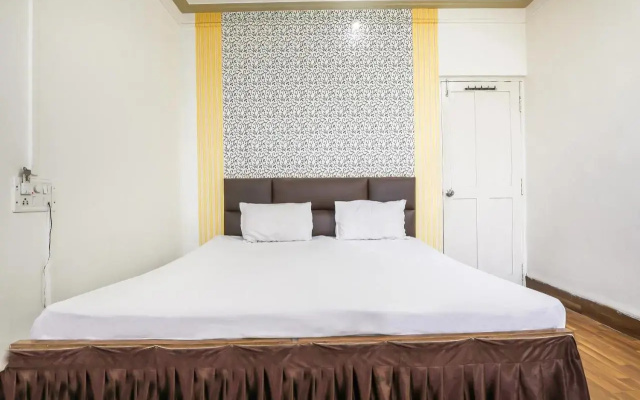 Hotel Priti International