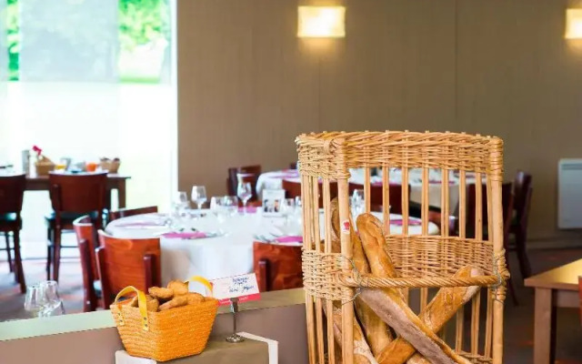 Brit Hotel Rennes St Grégoire - Le Villeneuve