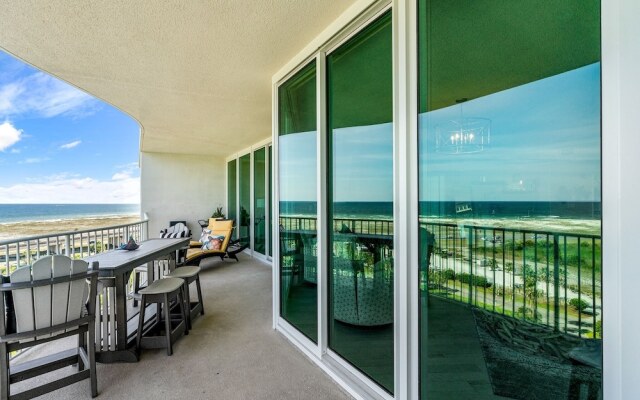 Crb0911 3 Bedroom Condo