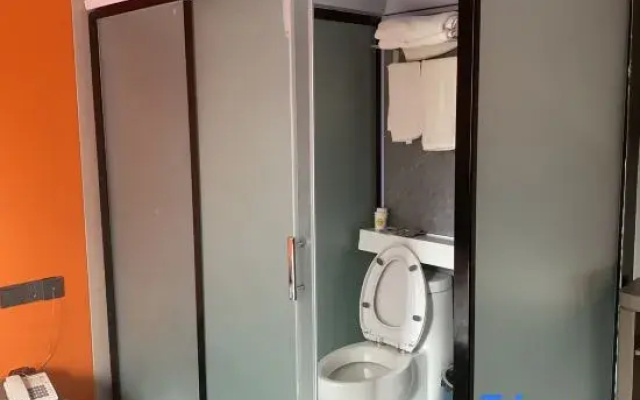 Shanghai Qinghe Serviced Apartment