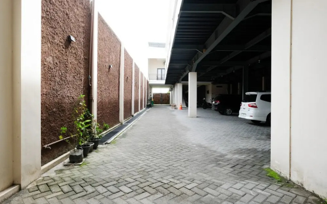 Urbanview near Sunrise Mall Mojokerto