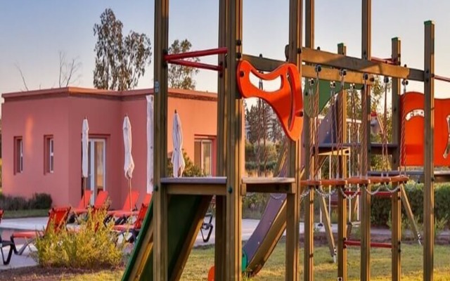 Zephyr Hotel Club Resort and Spa