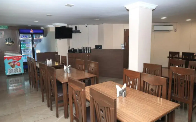 Hotel Sai Neel
