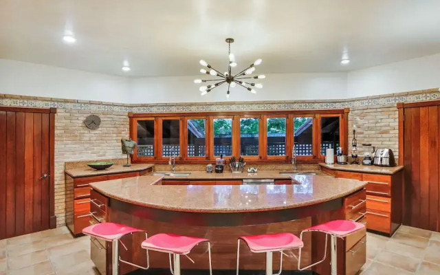 5-star villa for rent in Moroccan-style