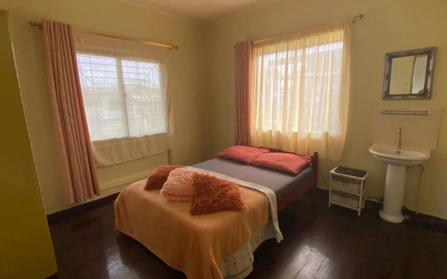 Stunning 3-bed House in Paramaribo Marie's Place