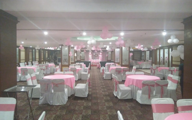 Eqbal Inn