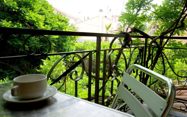 Hotel L'Atmosphere