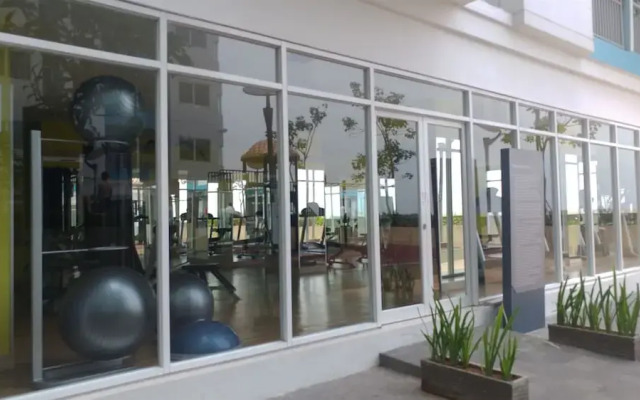 Pool View Studio Room Apartment The Nest Puri