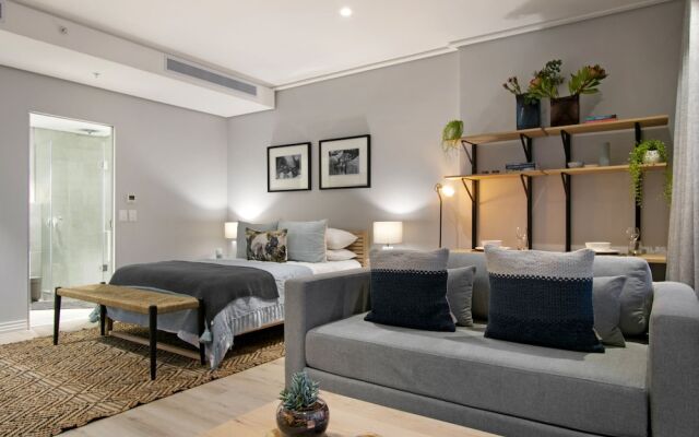 16 On Bree - Unit 2810