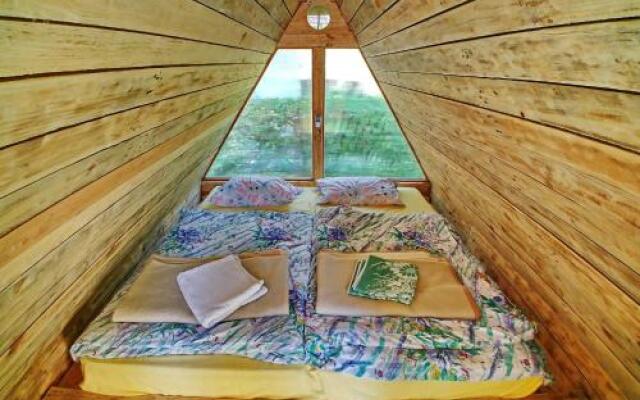 Cvet gora - Camping, Glamping and Accomodations