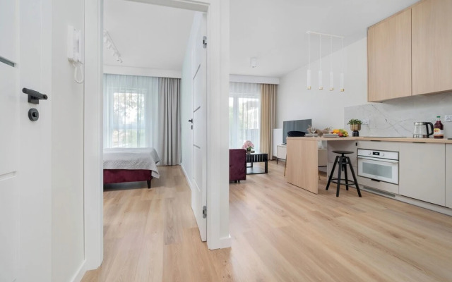 Wodna Apartment Łodź by Renters