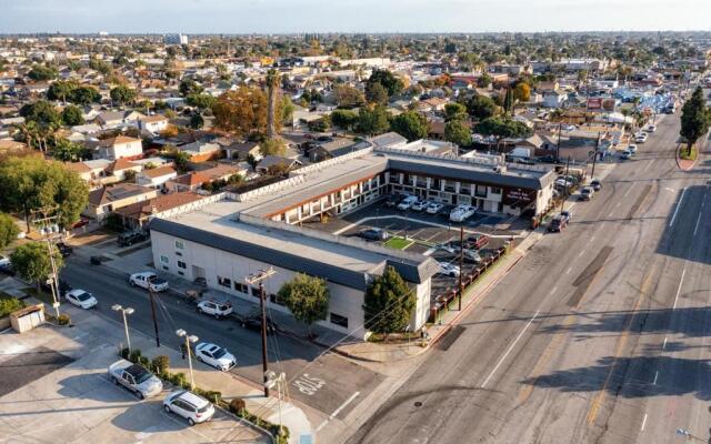 Aspire Inn Studios & Spas