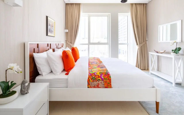 Impressive 2BR Loft W/ Study In Downtown Dubai