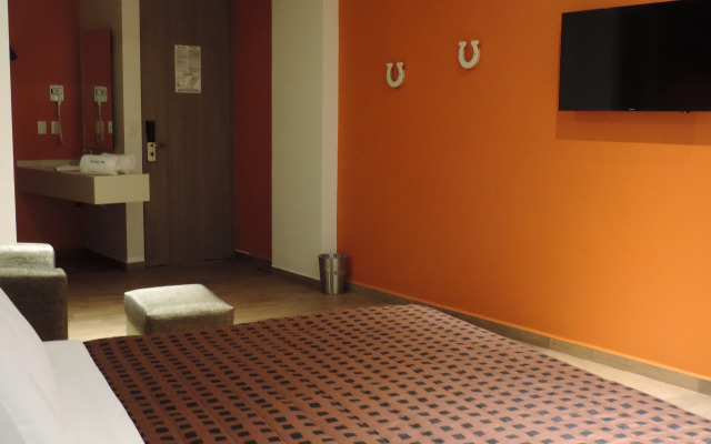 Xcoco Inn