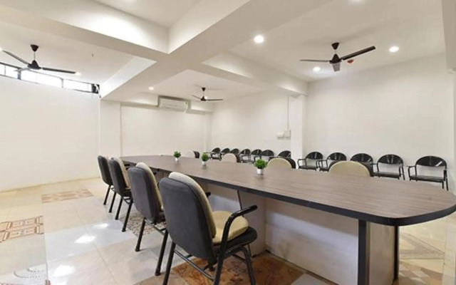 Collection O 88939 Siddharth Corporate