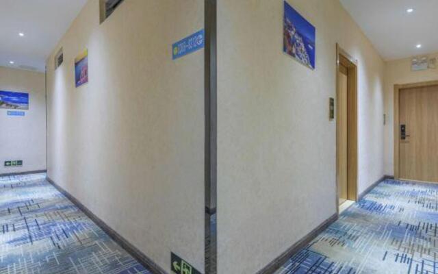 Guangzhou Hongxuan Fashion Hotel (Shiling Leather City)