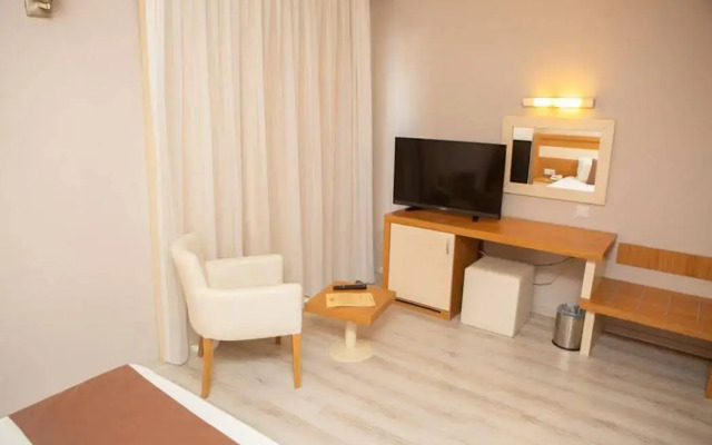 Uptown Buyuk Anadolu Girne