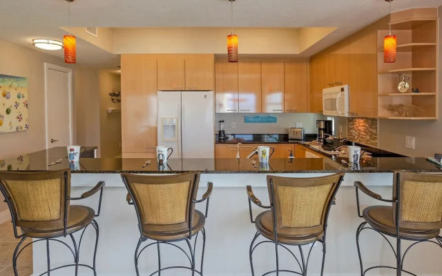 Crescent Condos by Beachside Management