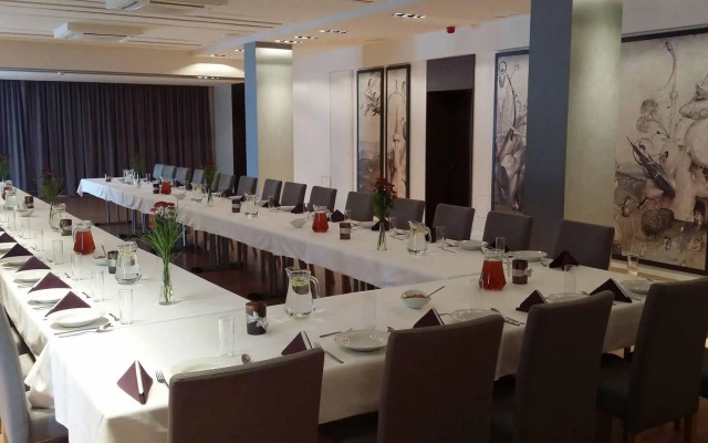 mHotel