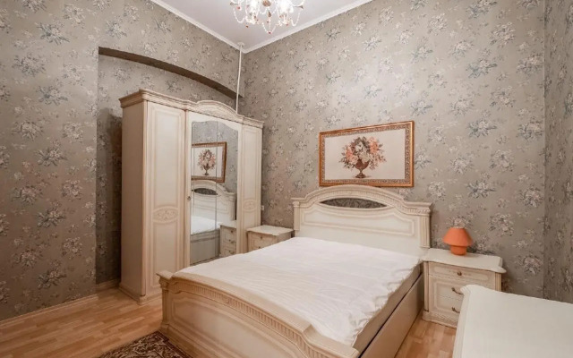 Апартаменты на улице Большая Московская 4