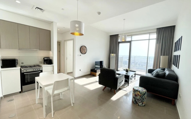 Dubai Hills Stunning & New - 1bedroom