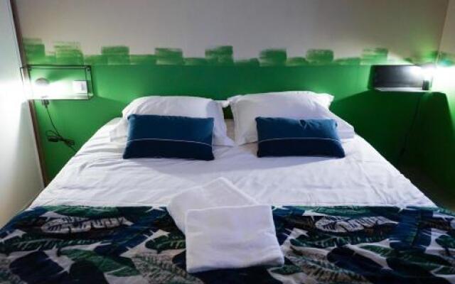 Dumyrat #2 - Véritable Pépite - 1 Chambre