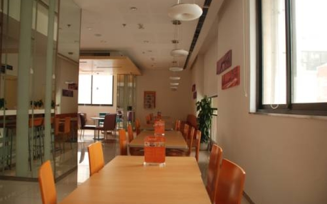 ibis Weifang Jinsha Square Hotel