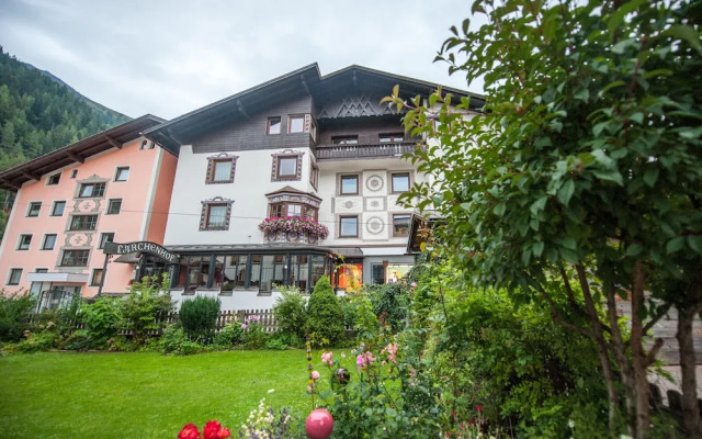 Lärchenhof - Premium Apartments & Zimmer